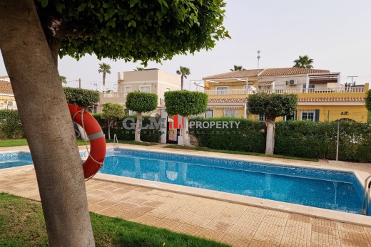 Återförsäljning -  - LOS NAREJOS - Oasis