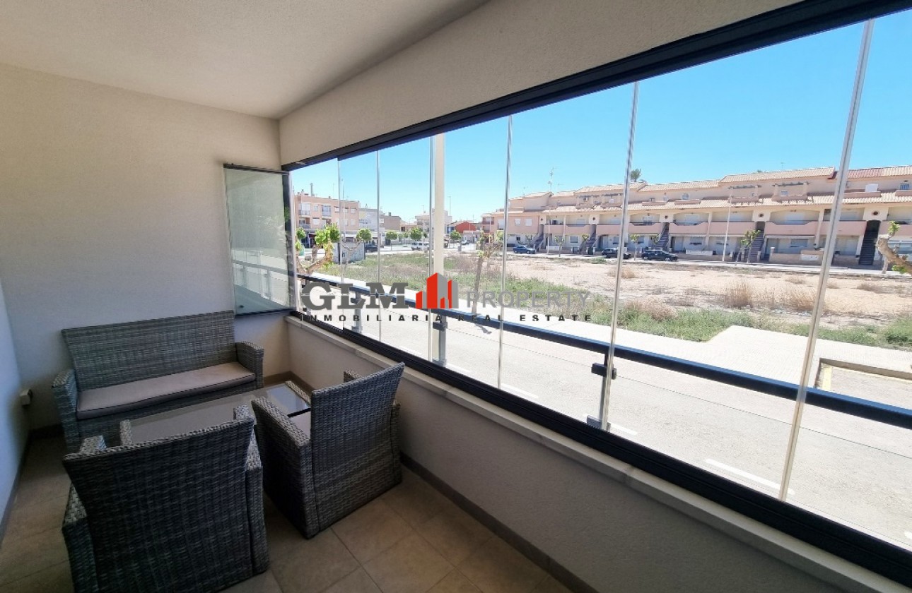 Resale - Apartment - Los Alcázares