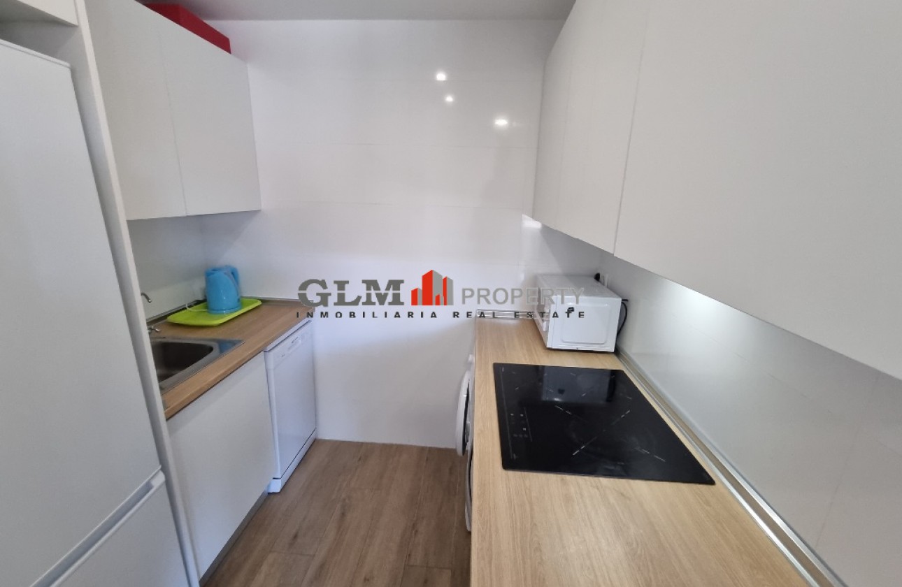 Resale - Apartment - Los Alcázares