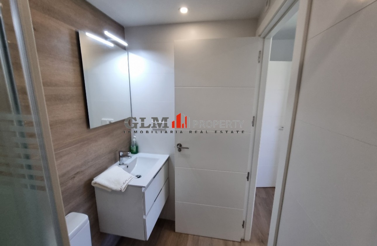 Resale - Apartment - Los Alcázares
