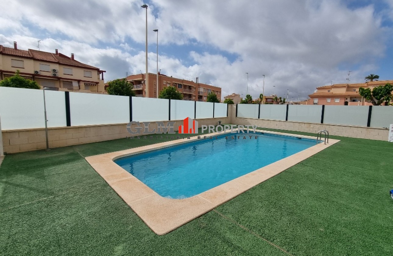 Resale - Apartment - Los Alcázares