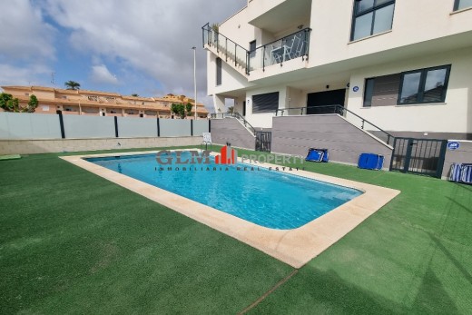 Resale - Apartment - Los Alcázares
