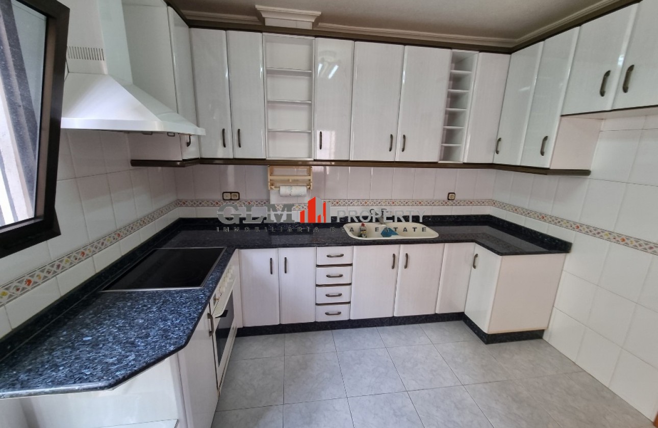 Återförsäljning -  - LOS NAREJOS