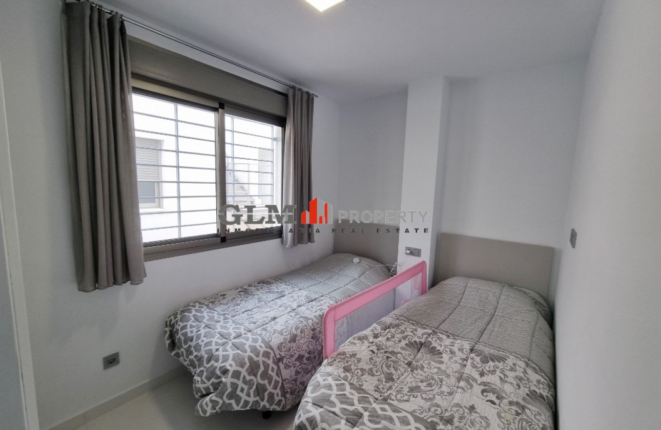 Återförsäljning -  - Los Alcázares - Sinergia 5