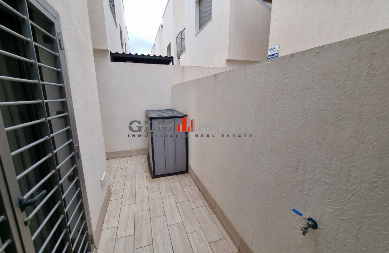 Återförsäljning -  - Los Alcázares - Sinergia 5