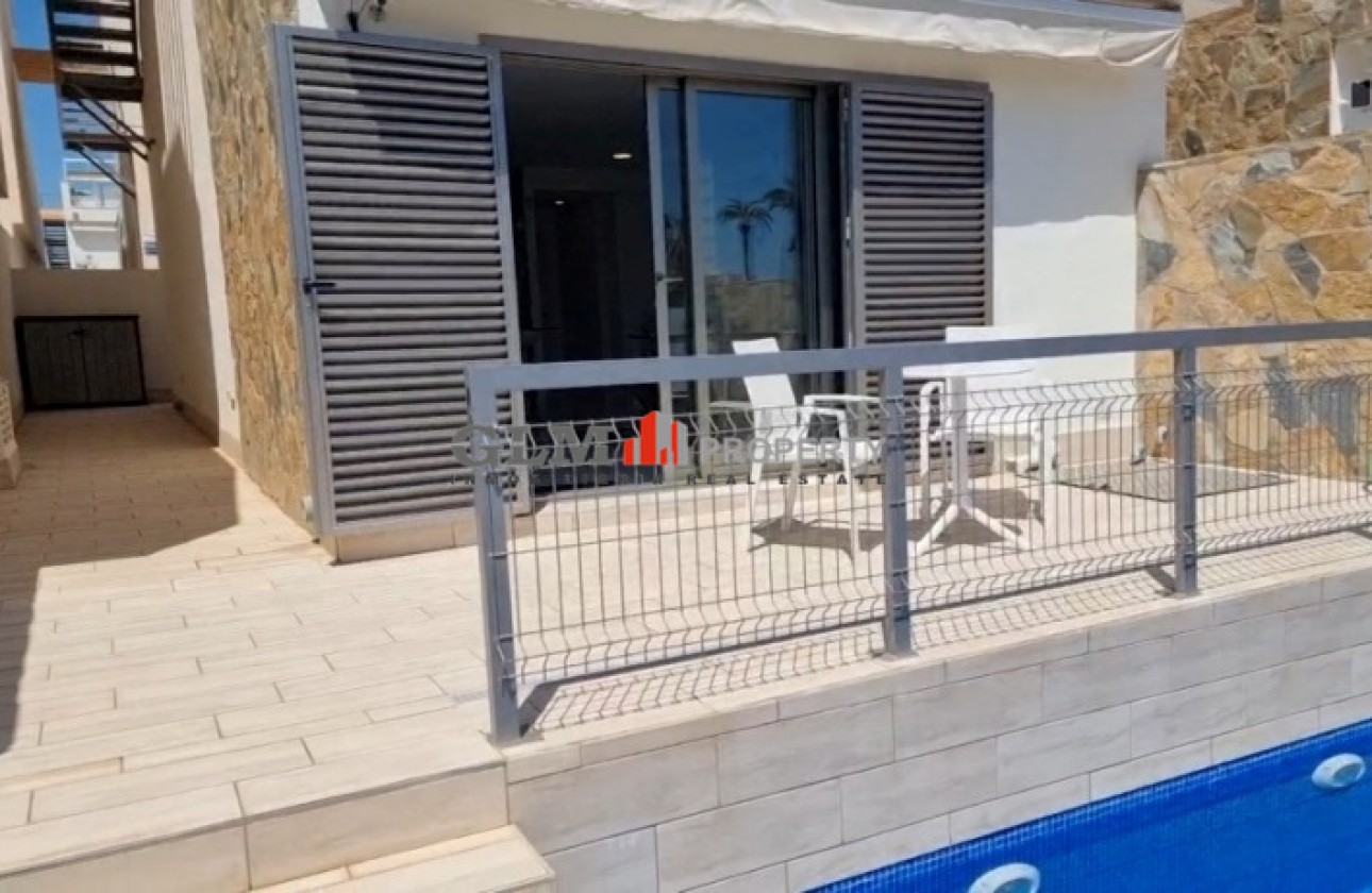 Återförsäljning -  - Los Alcázares - Sinergia 5