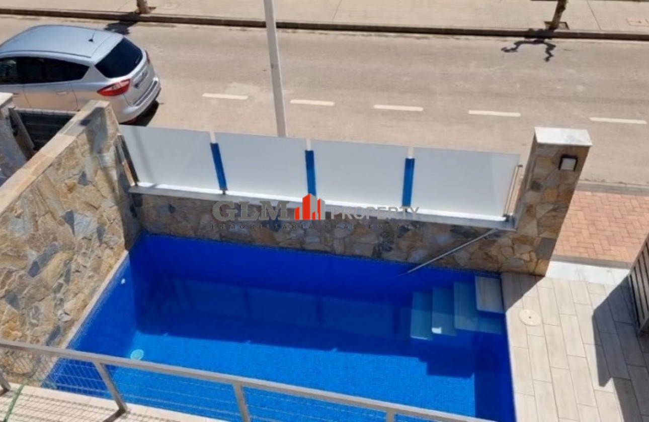 Återförsäljning -  - Los Alcázares - Sinergia 5