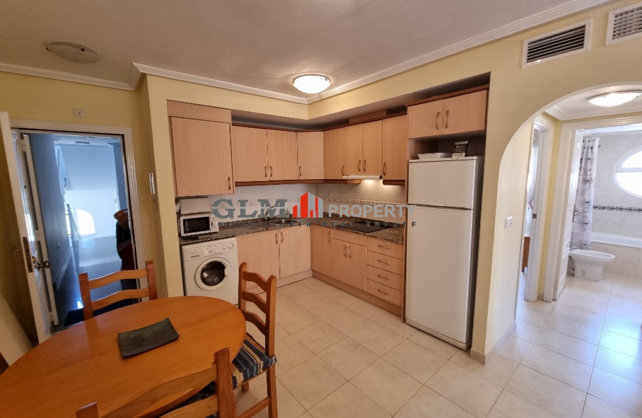Resale - Apartment - Los Alcázares - Puerto Marina