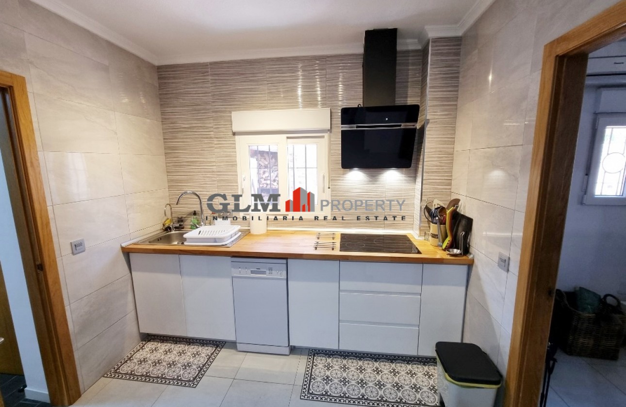 Återförsäljning -  - LOS NAREJOS