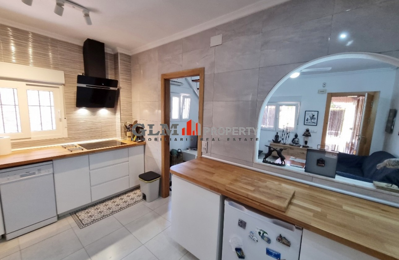 Återförsäljning -  - LOS NAREJOS