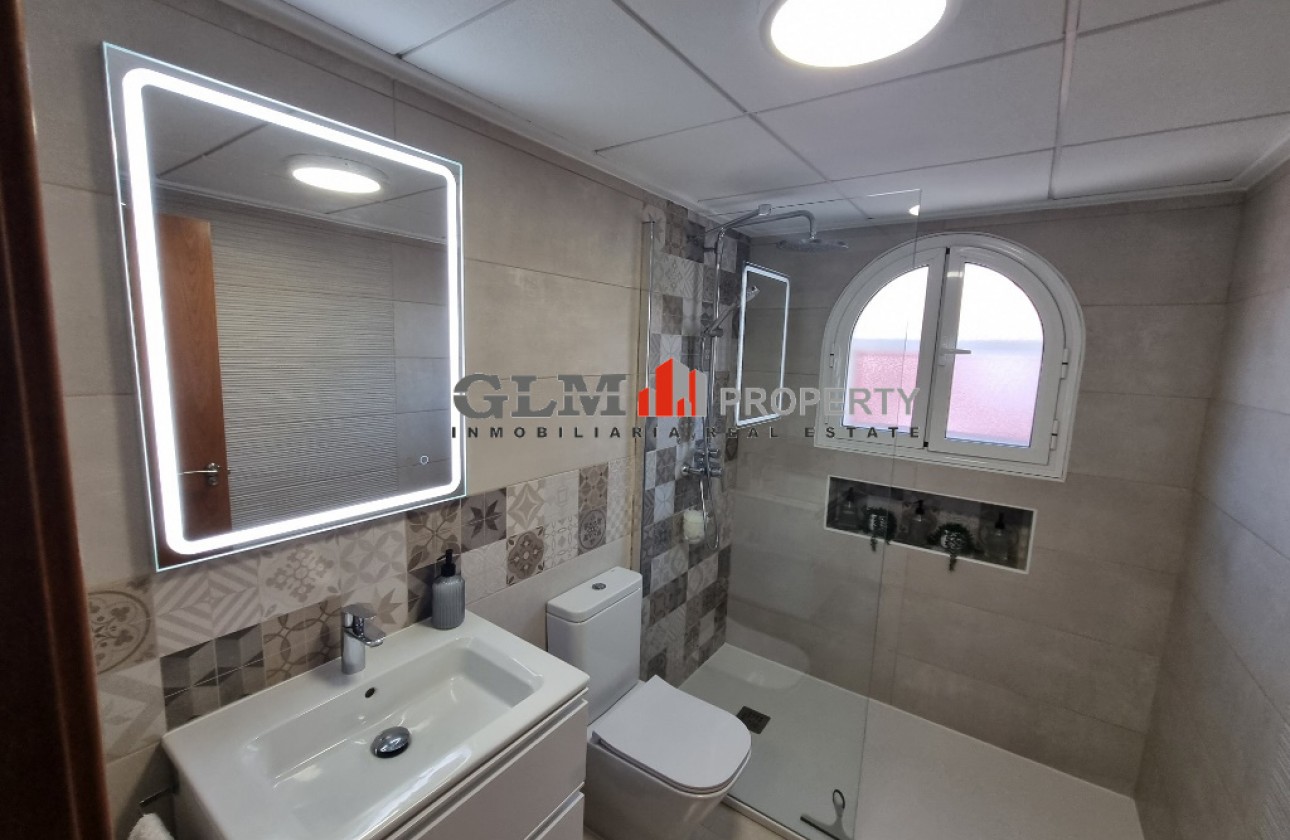 Resale - Apartment - Los Alcázares - Puerto Marina