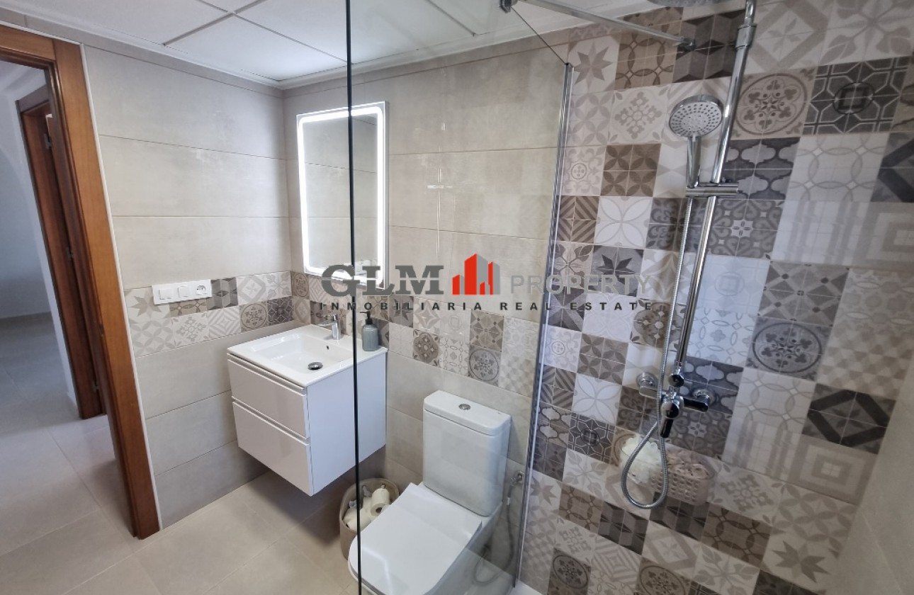 Resale - Apartment - Los Alcázares - Puerto Marina