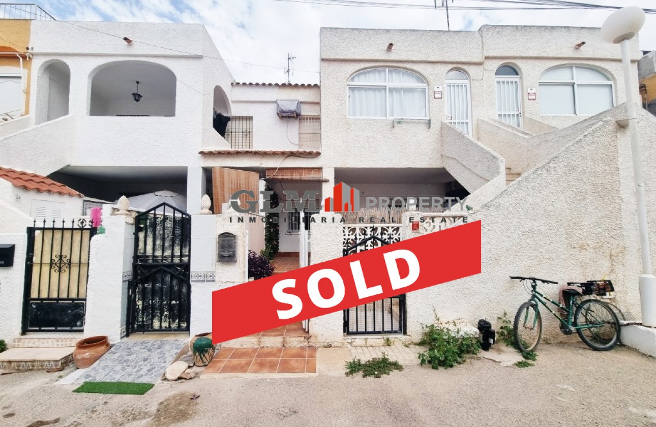 Återförsäljning -  - LOS NAREJOS - Oasis