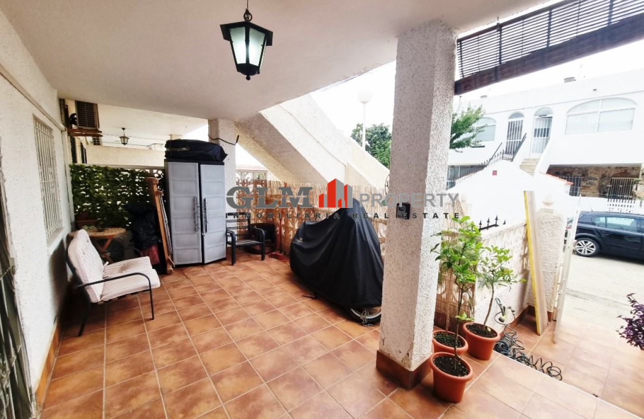 Återförsäljning -  - LOS NAREJOS - Oasis