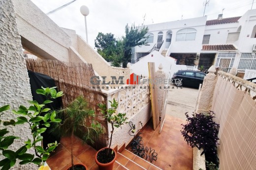 Återförsäljning -  - LOS NAREJOS - Oasis