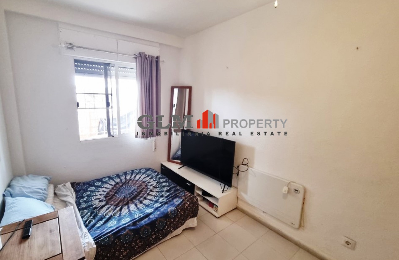 Återförsäljning -  - LOS NAREJOS - Oasis