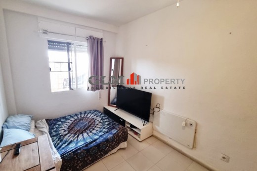 Återförsäljning -  - LOS NAREJOS - Oasis