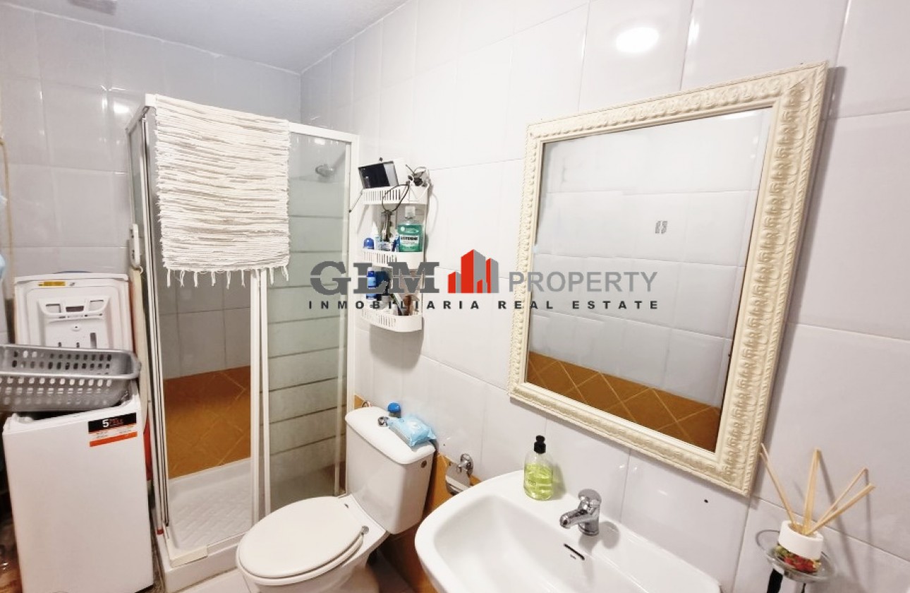 Återförsäljning -  - LOS NAREJOS - Oasis