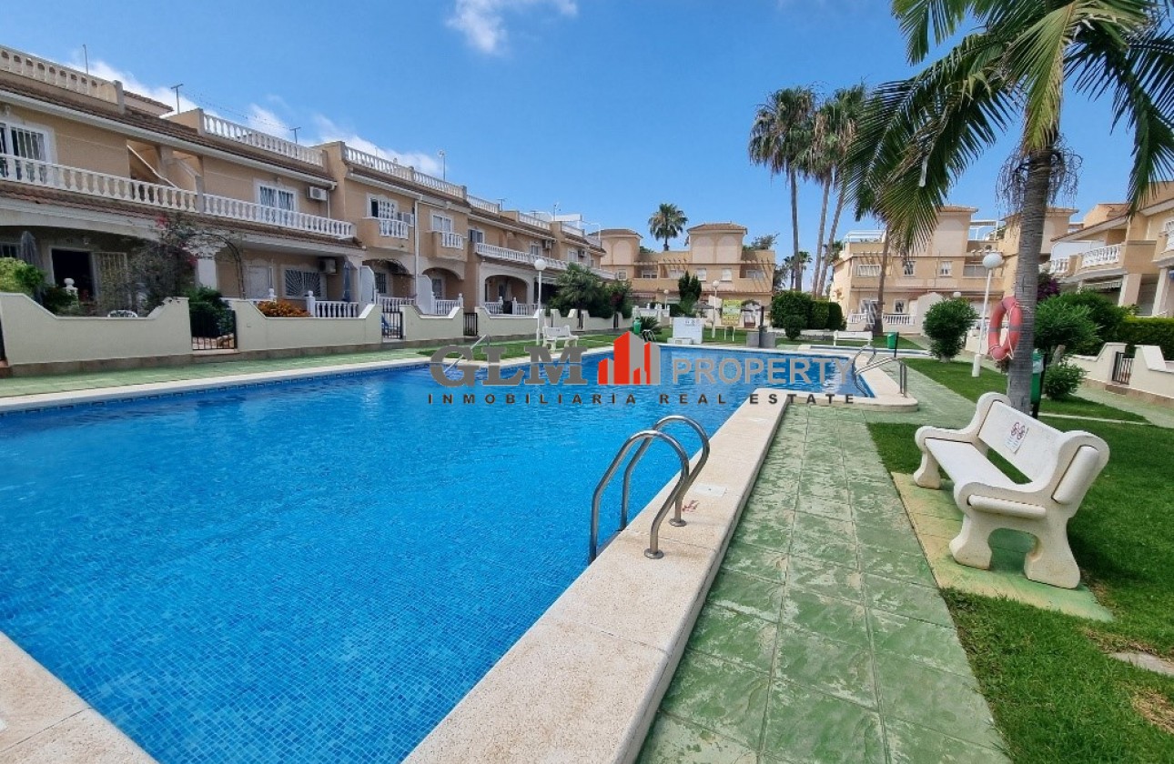 Resale - Apartment - Los Alcázares - Playa II