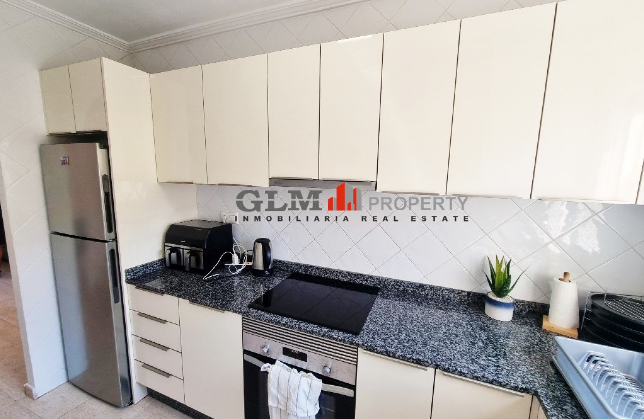 Resale - Apartment - Los Alcázares - Playa II