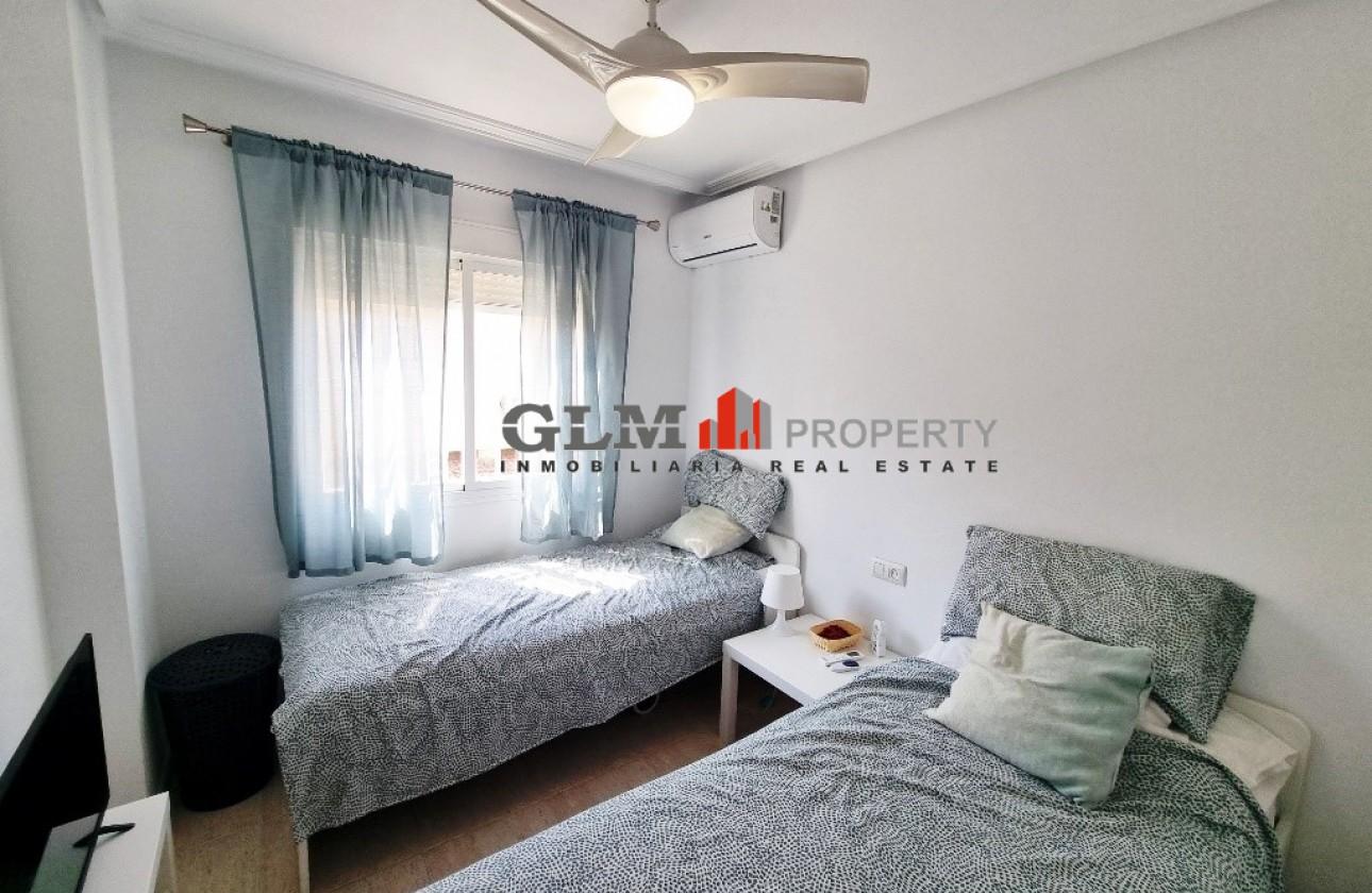 Resale - Apartment - Los Alcázares - Playa II