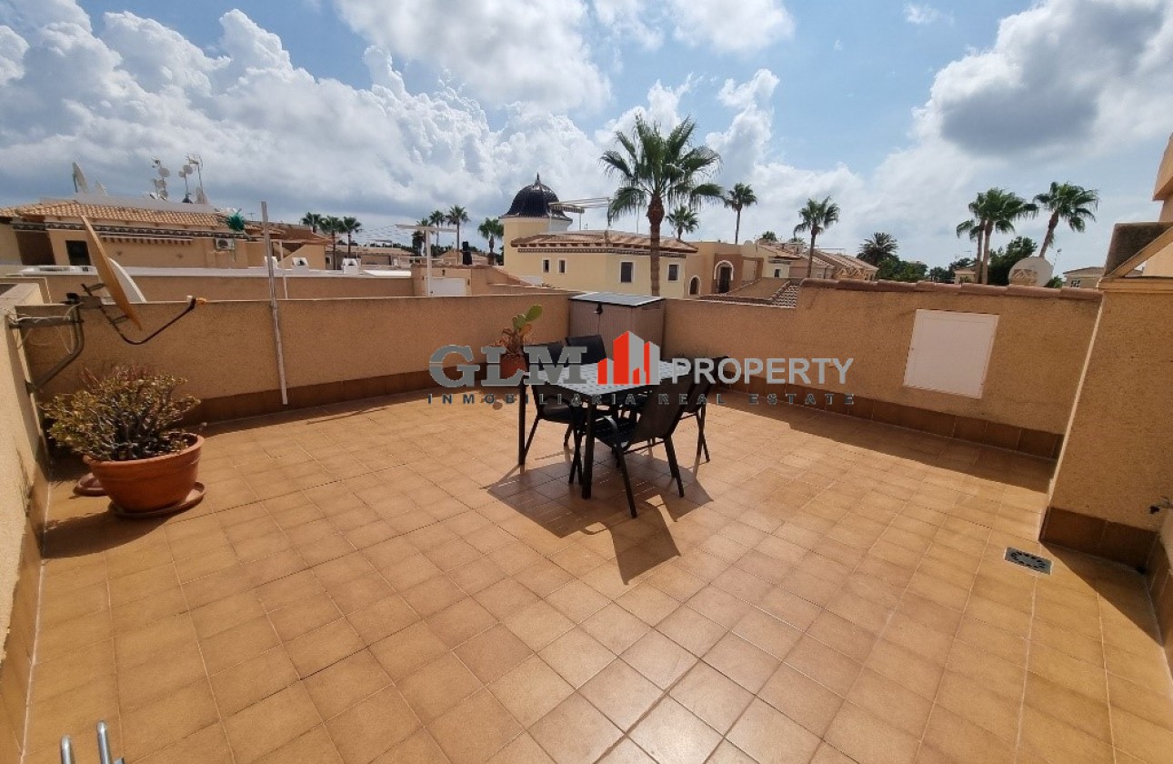 Resale - Apartment - Los Alcázares - Playa II