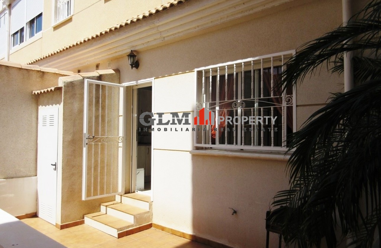 Resale - Apartment - Los Alcázares - El Divino