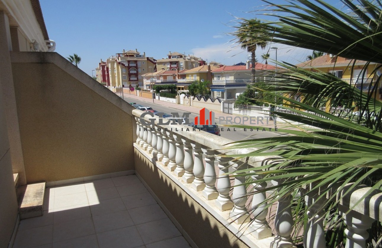 Resale - Apartment - Los Alcázares - El Divino