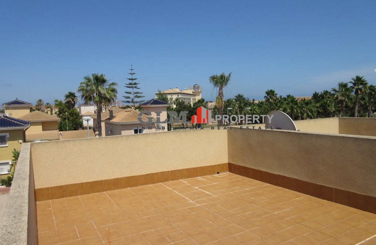 Resale - Apartment - Los Alcázares - El Divino