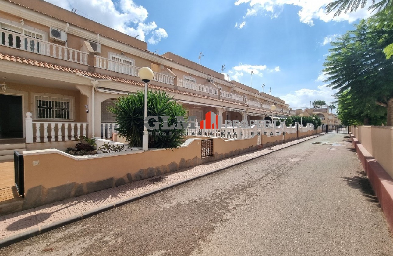 Resale - Apartment - Los Alcázares - El Divino