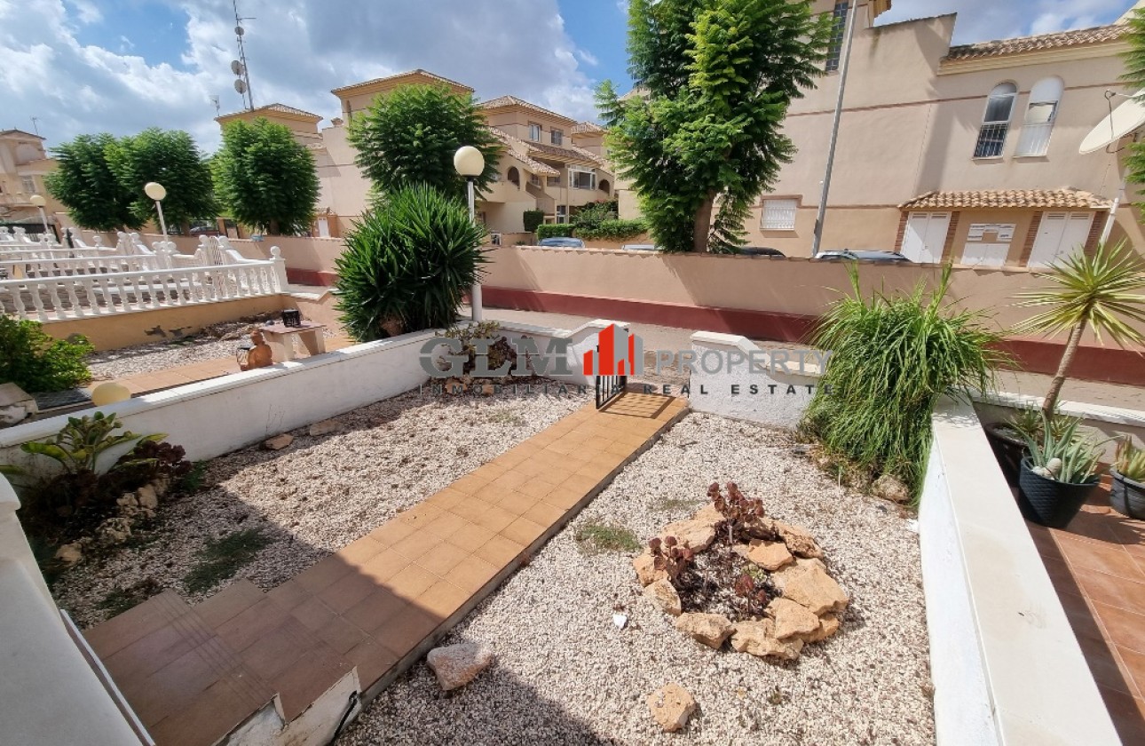 Resale - Apartment - Los Alcázares - El Divino
