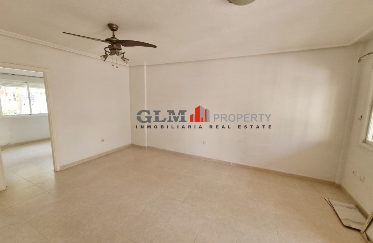 Resale - Apartment - Los Alcázares - El Divino