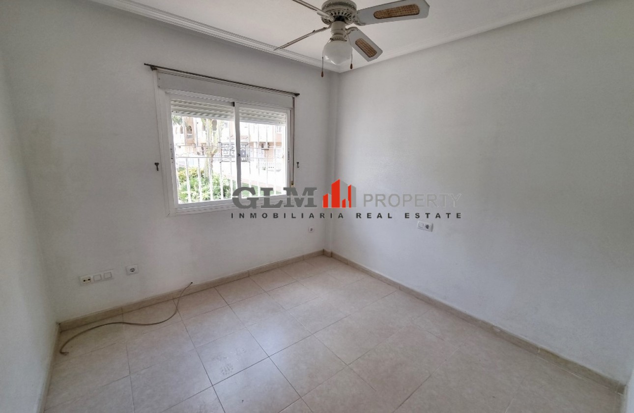 Resale - Apartment - Los Alcázares - El Divino