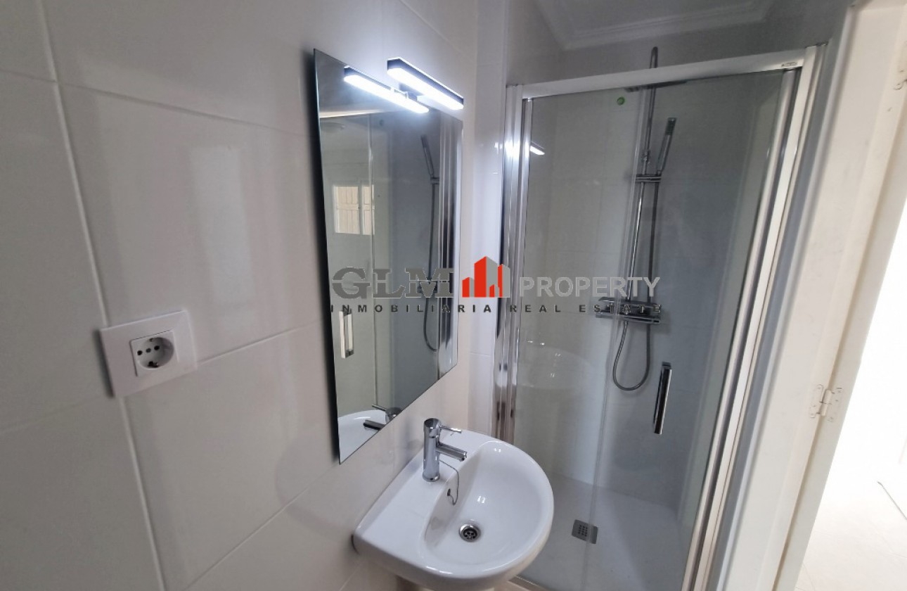 Resale - Apartment - Los Alcázares - El Divino