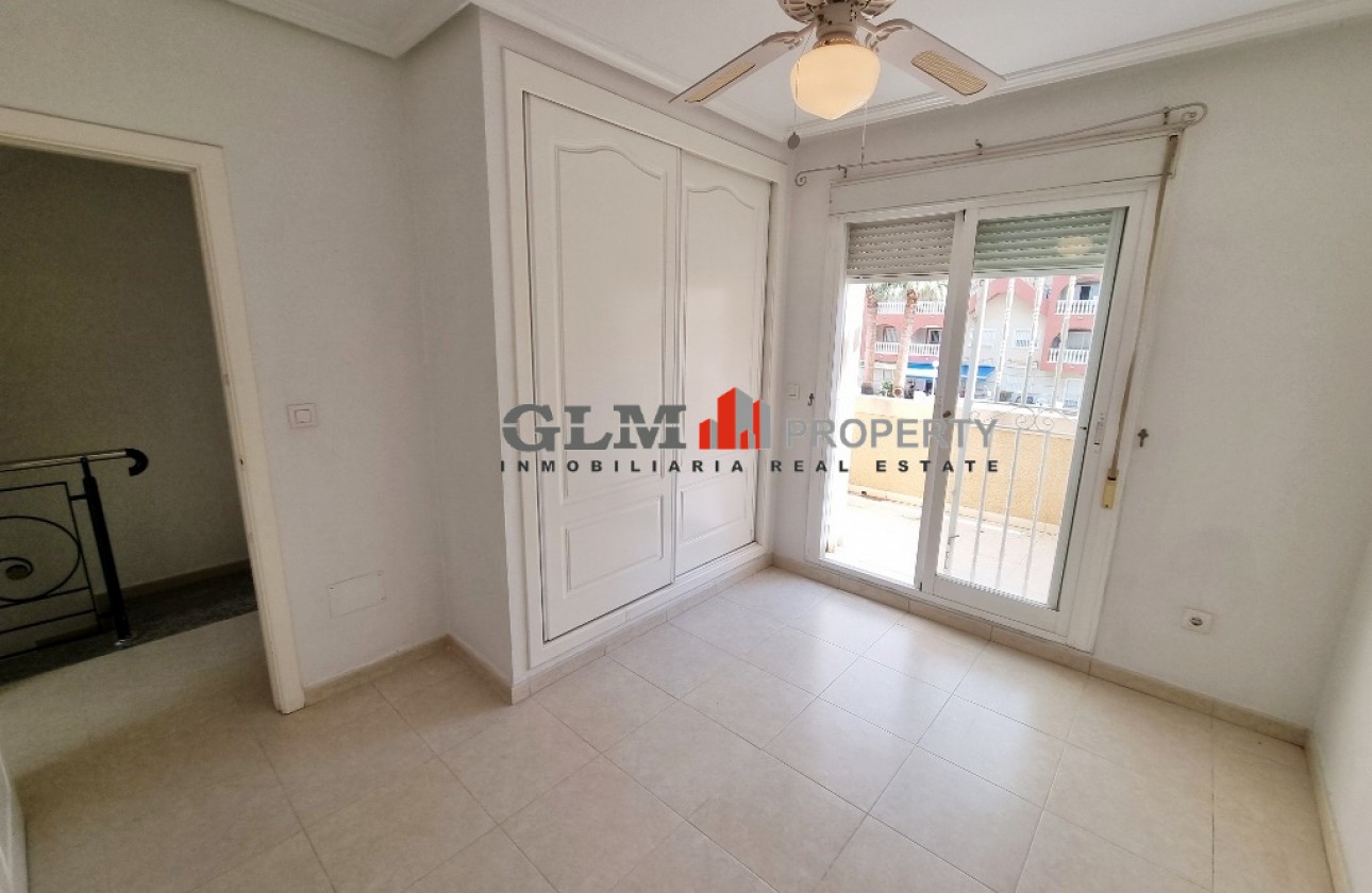 Resale - Apartment - Los Alcázares - El Divino