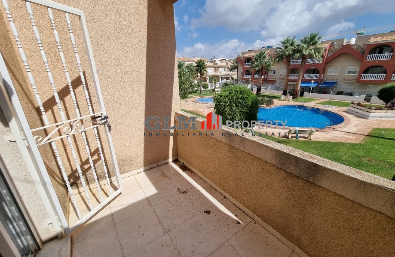 Resale - Apartment - Los Alcázares - El Divino