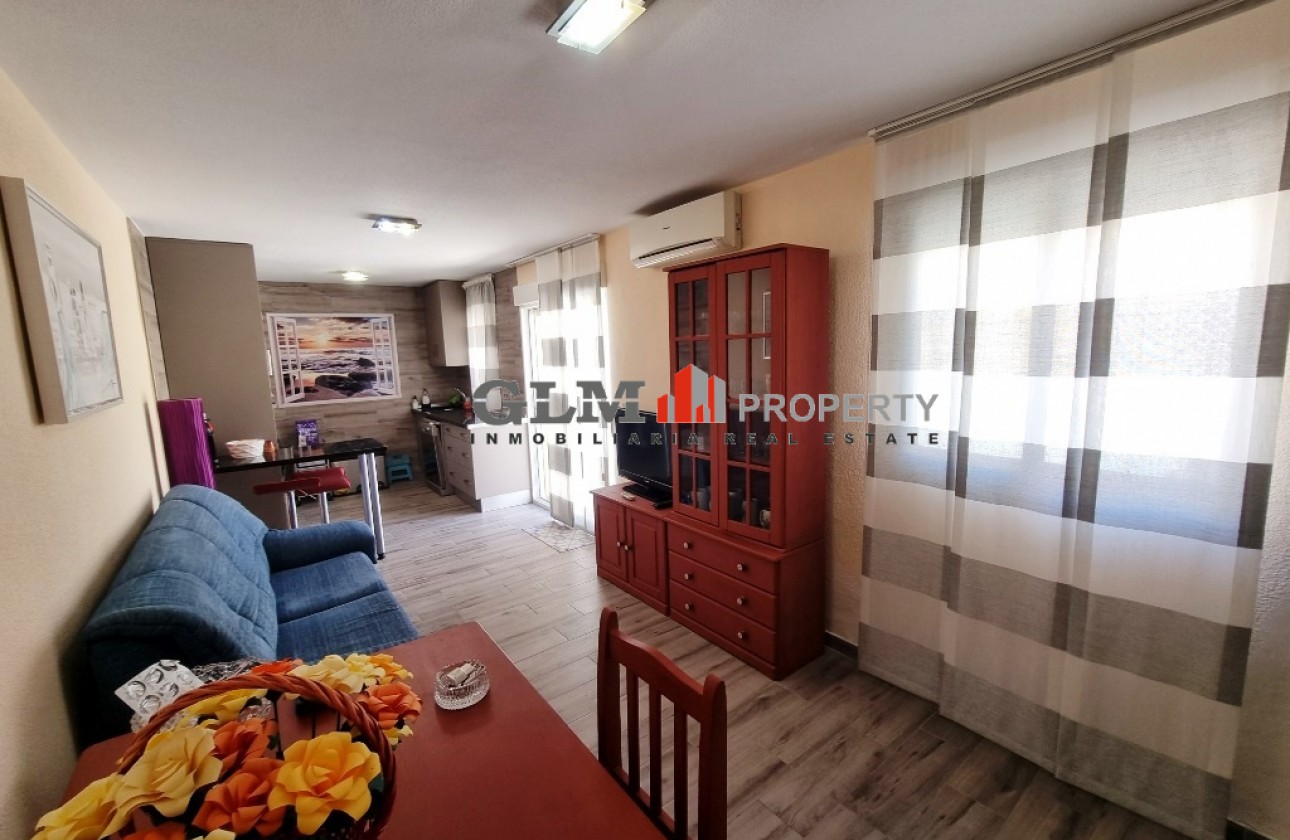 Resale - Apartment - Los Alcázares