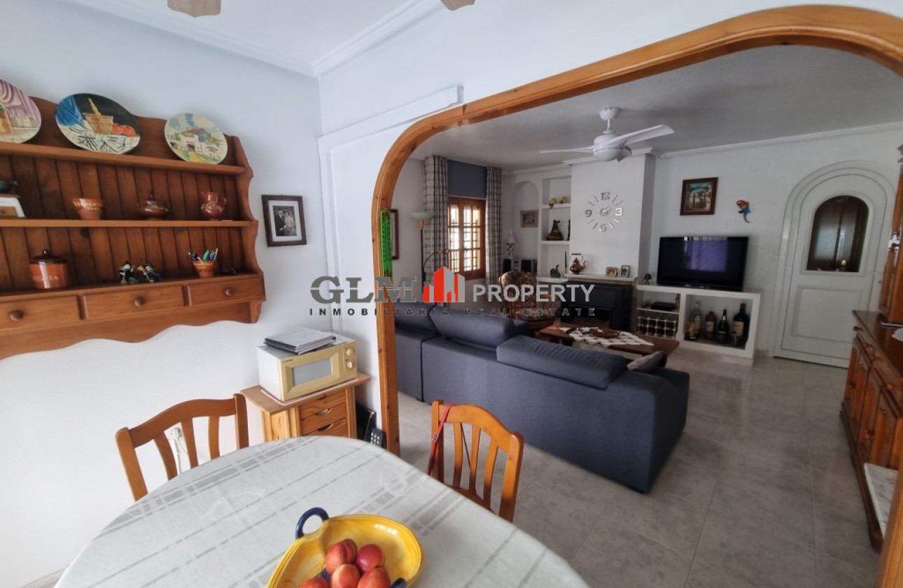 Resale - Apartment - LOS NAREJOS - Oasis