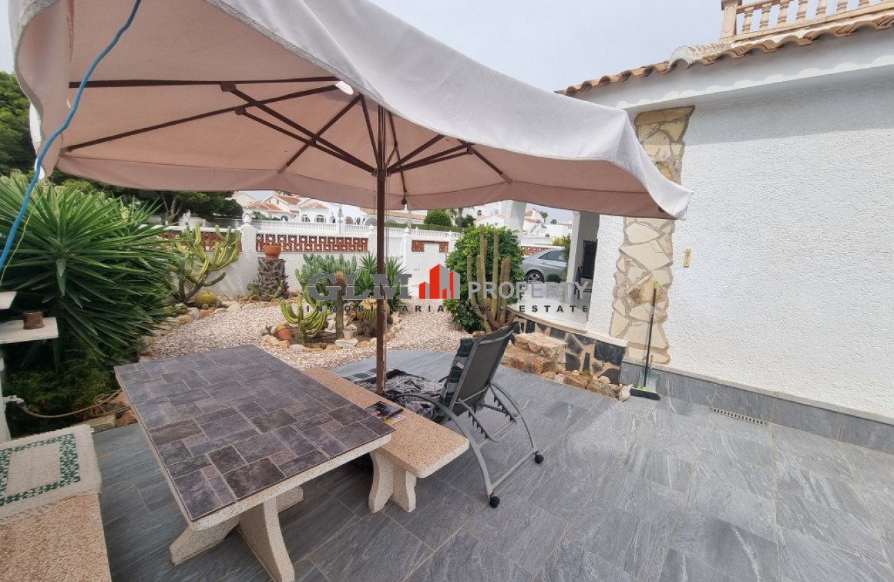 Resale - Apartment - LOS NAREJOS - Oasis