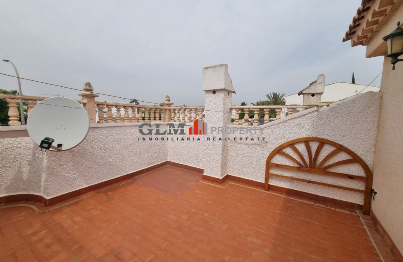 Resale - Apartment - LOS NAREJOS - Oasis