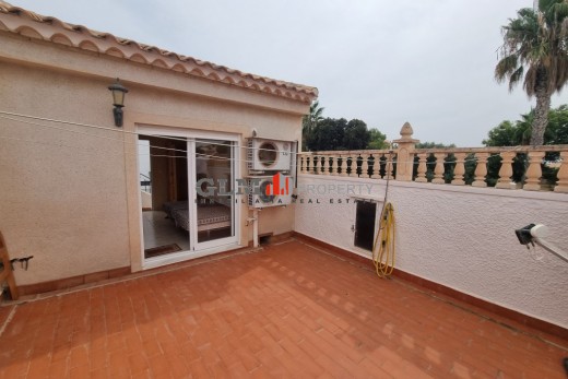 Resale - Apartment - LOS NAREJOS - Oasis