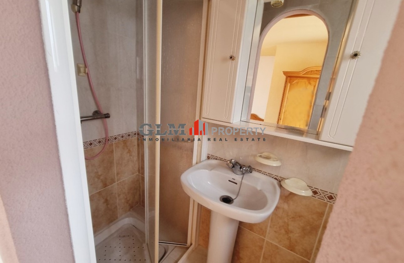 Resale - Apartment - LOS NAREJOS - Oasis