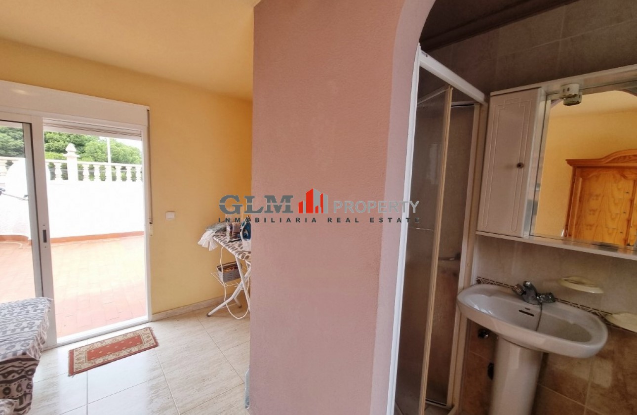 Resale - Apartment - LOS NAREJOS - Oasis