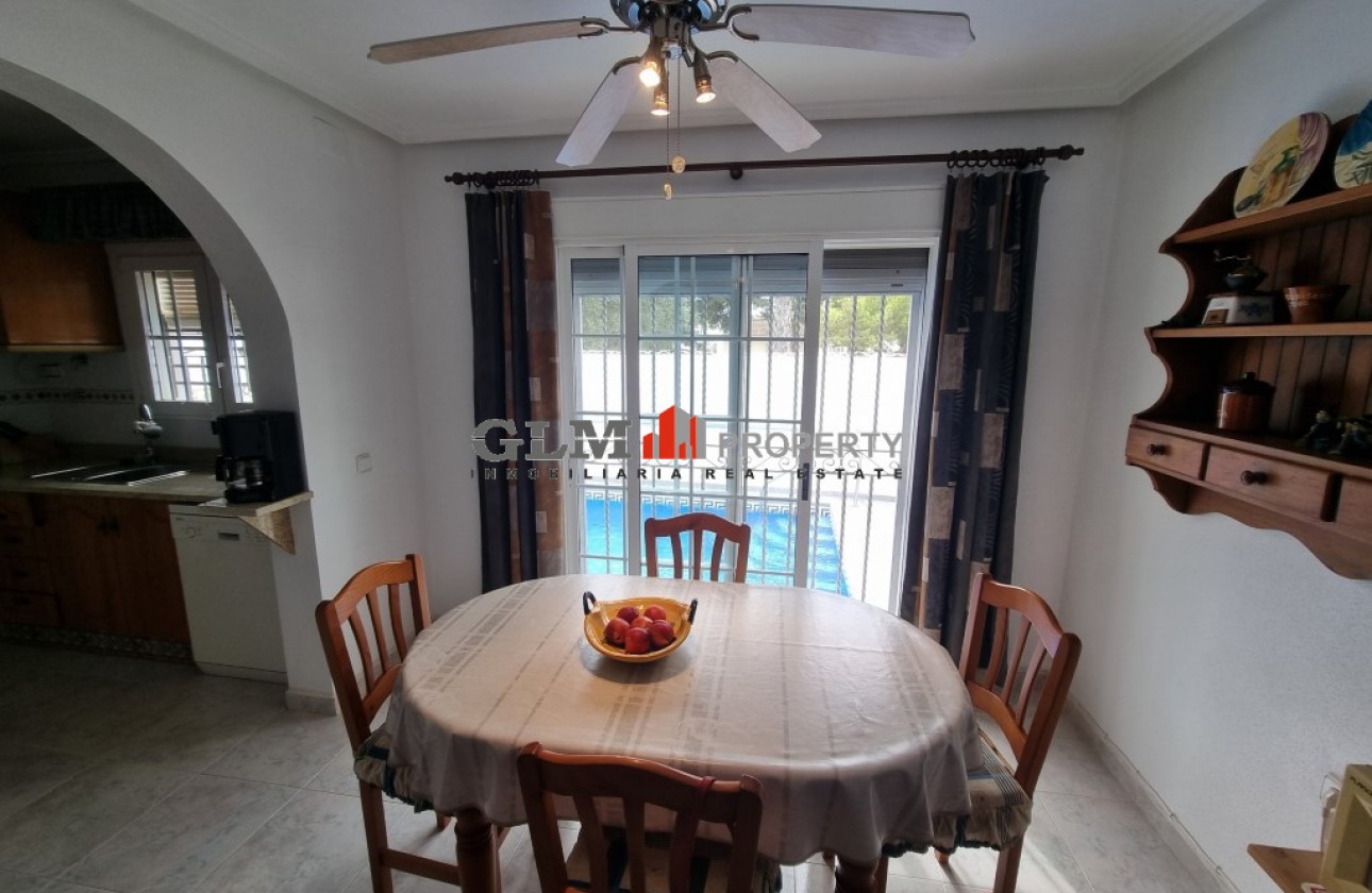 Resale - Apartment - LOS NAREJOS - Oasis