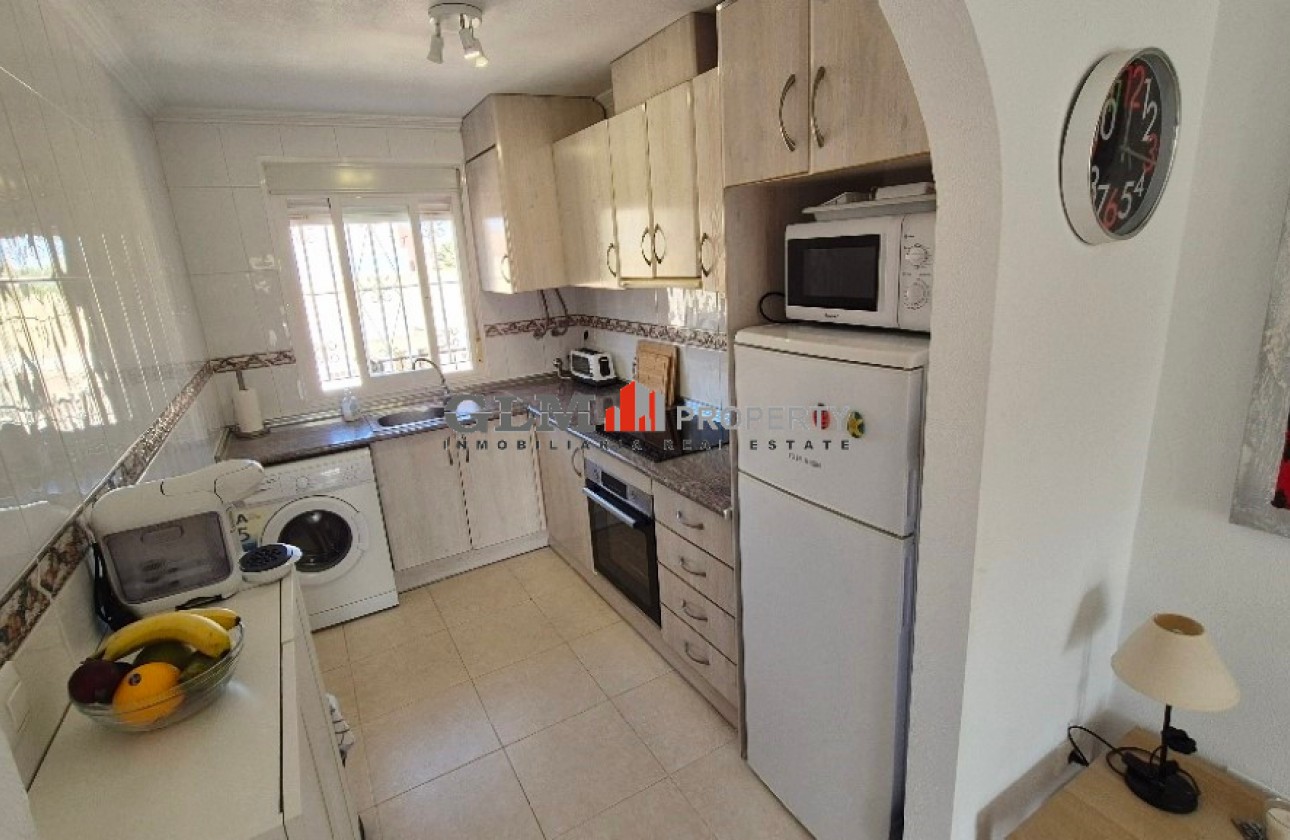 Resale - Apartment - Los Alcázares - El Divino