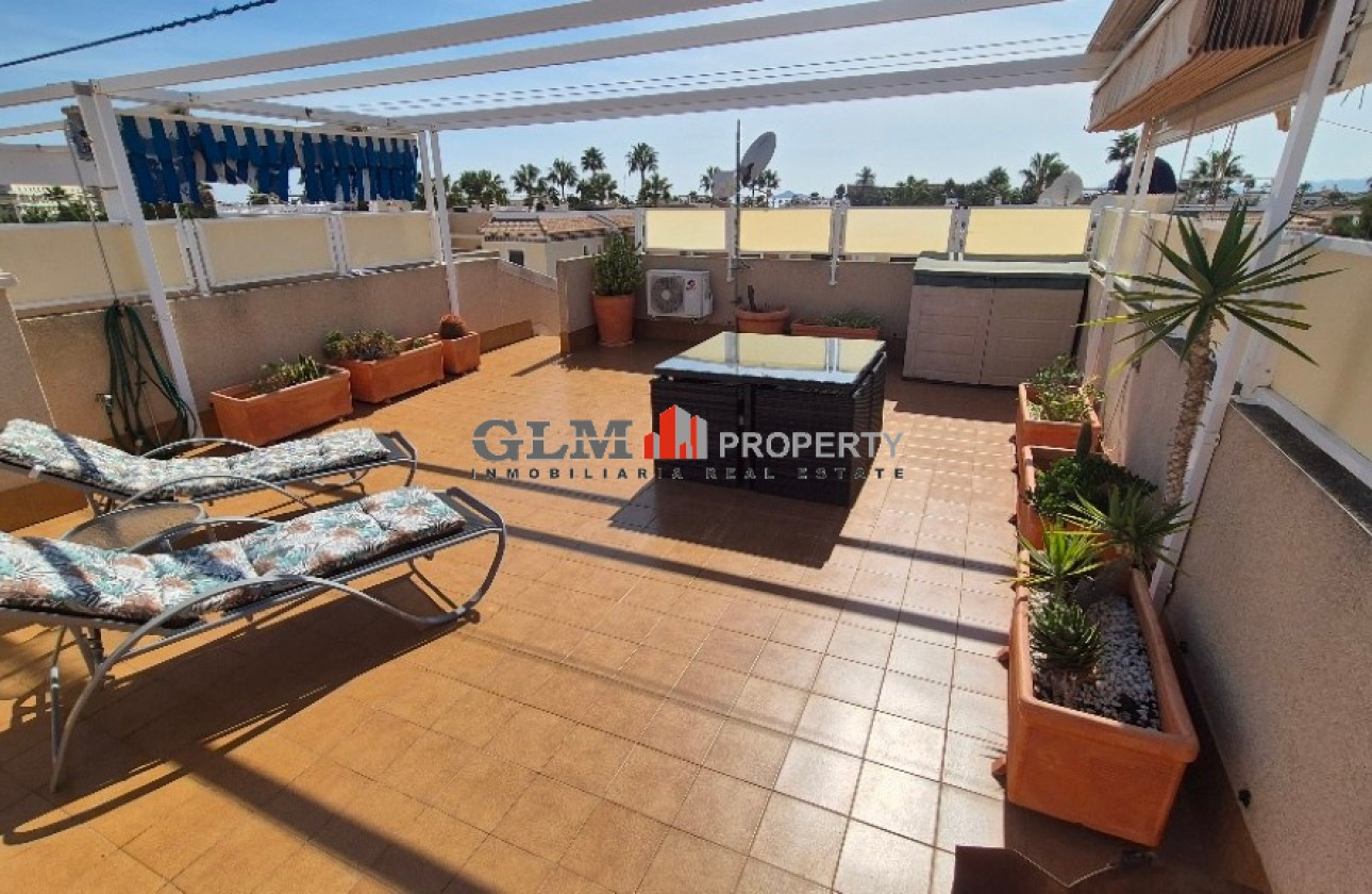 Resale - Apartment - Los Alcázares - El Divino