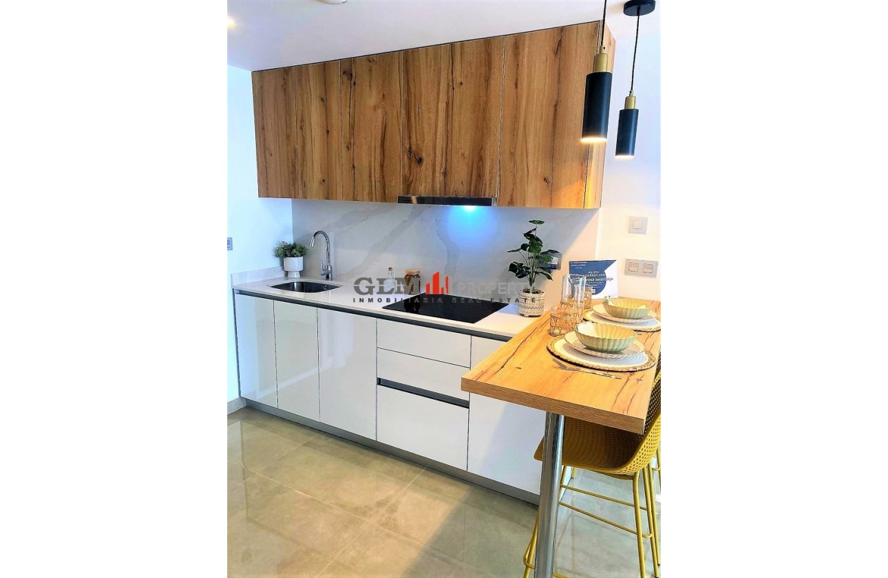 Resale - Apartment - PILAR DE LA HORADADA