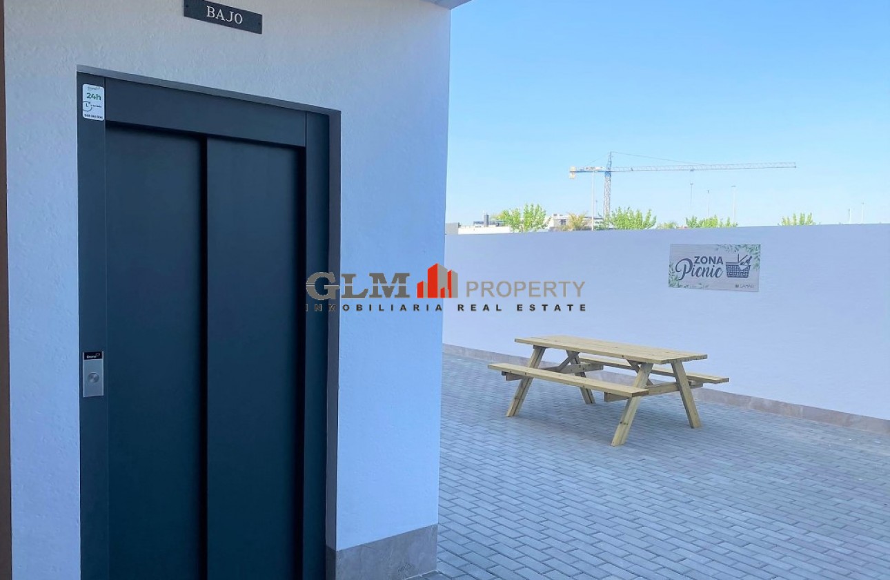 Resale - Apartment - PILAR DE LA HORADADA