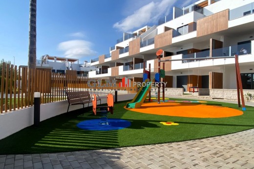 Resale - Apartment - PILAR DE LA HORADADA