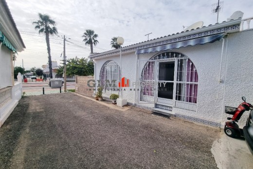 Resale - Apartment - Los Alcázares - Oasis